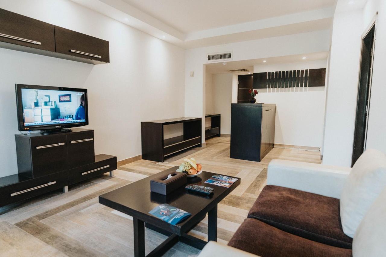Ashur Hotel Dukhan Luaran gambar